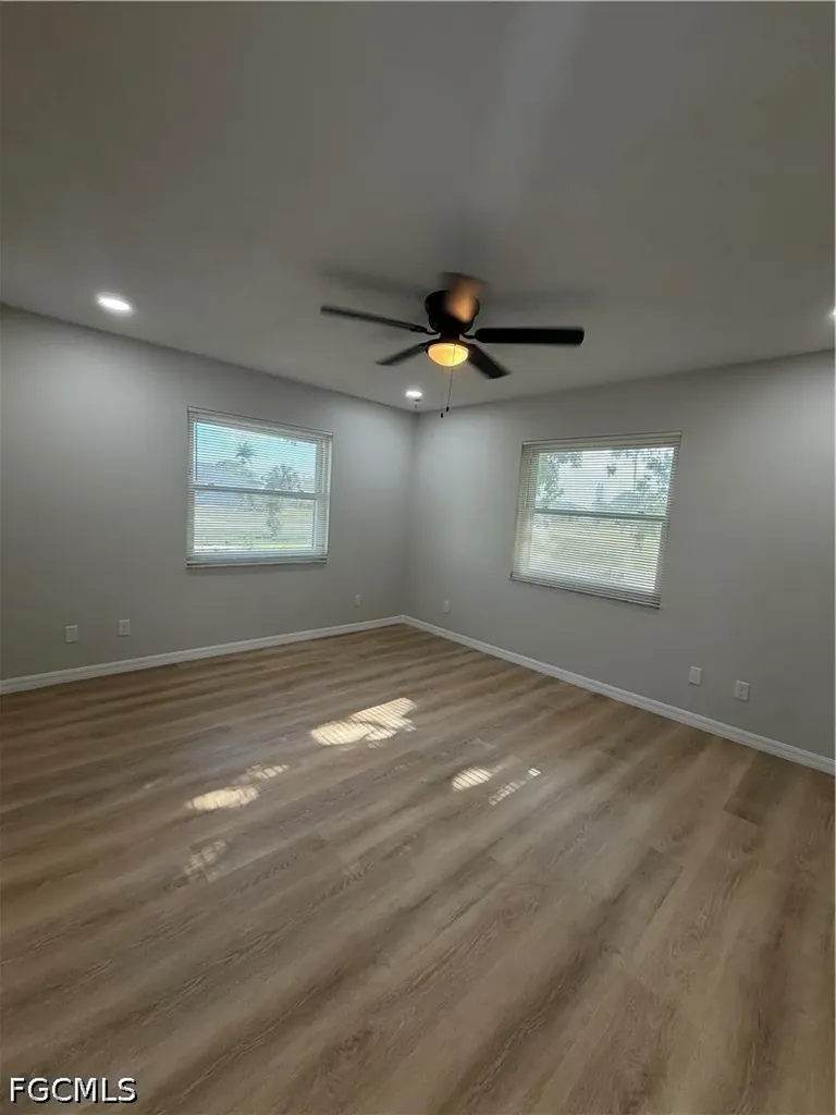 1403 SE 11th Street Cape Coral FL 33990
