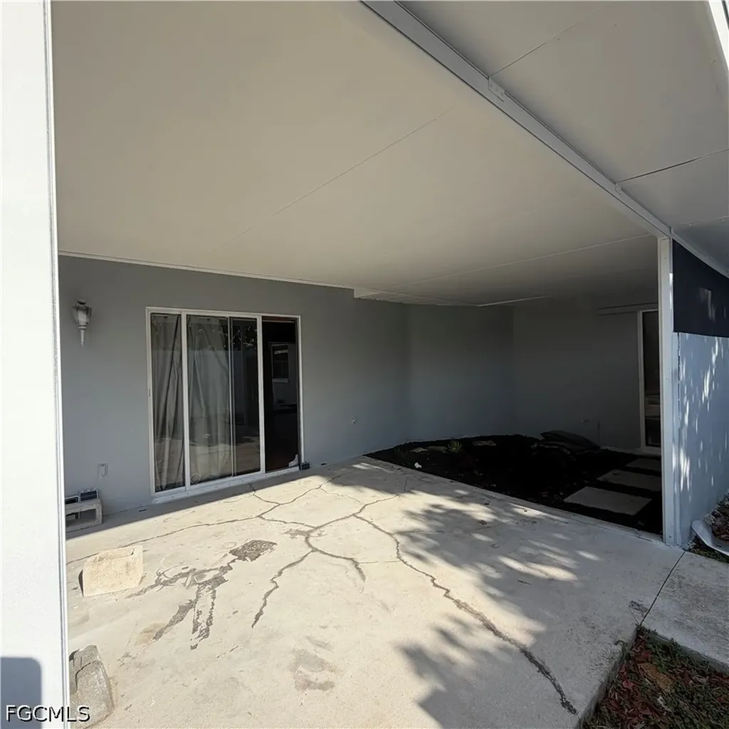 1403 SE 11th Street Cape Coral FL 33990