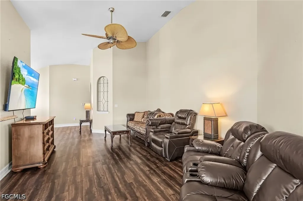5626 Cape Harbour Drive Cape Coral FL 33914