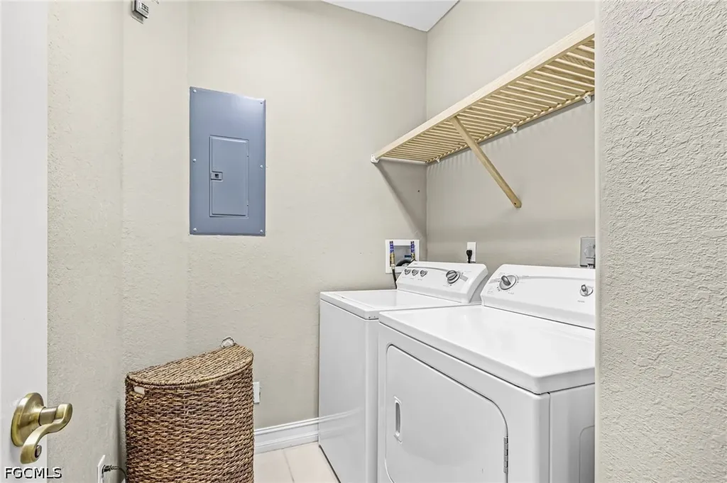 5626 Cape Harbour Drive Cape Coral FL 33914