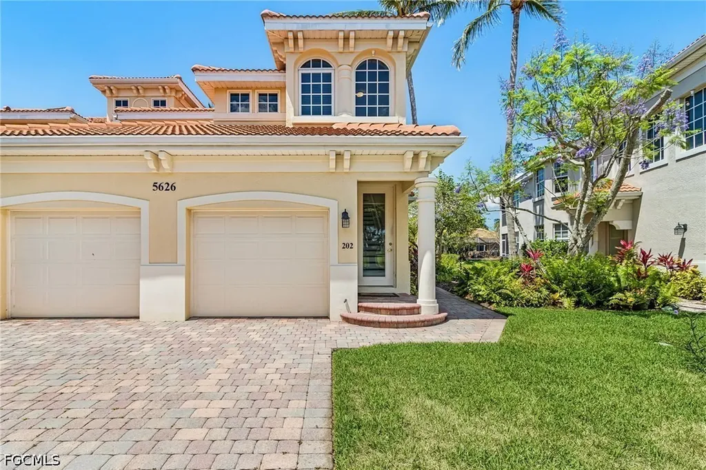 5626 Cape Harbour Drive Cape Coral FL 33914