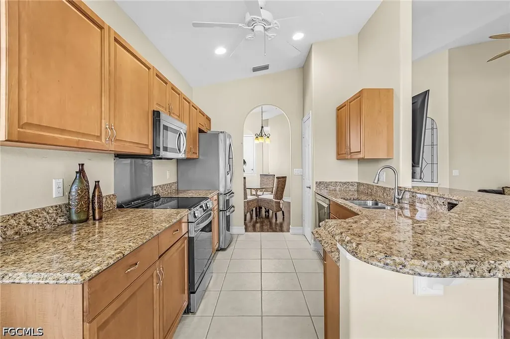 5626 Cape Harbour Drive Cape Coral FL 33914