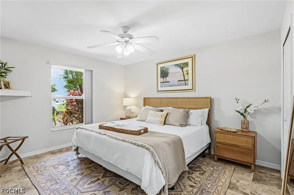 1406 SE 21st Terrace Cape Coral FL 33990