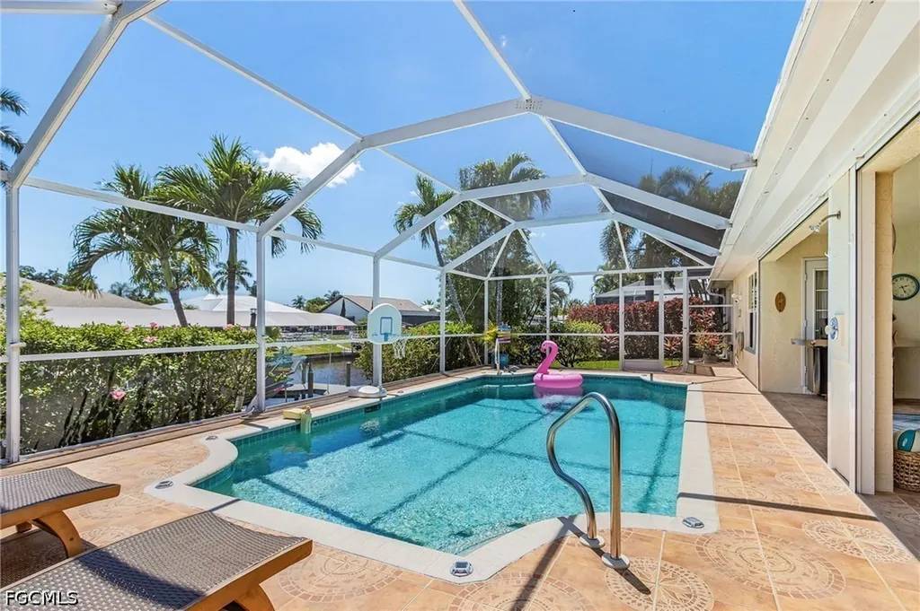 1406 SE 21st Terrace Cape Coral FL 33990