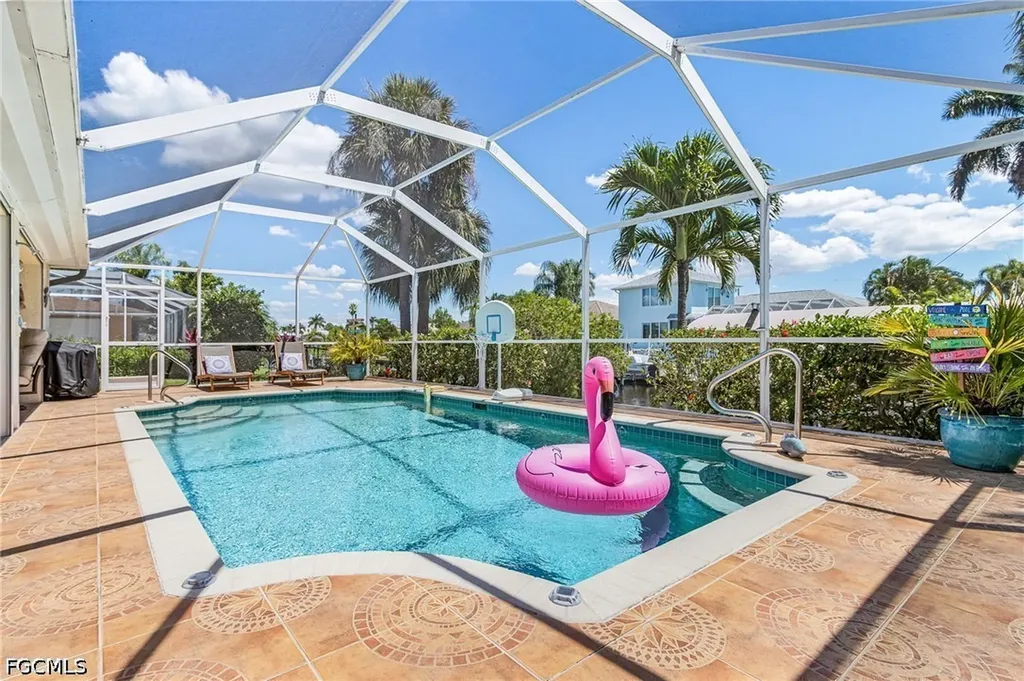 1406 SE 21st Terrace Cape Coral FL 33990