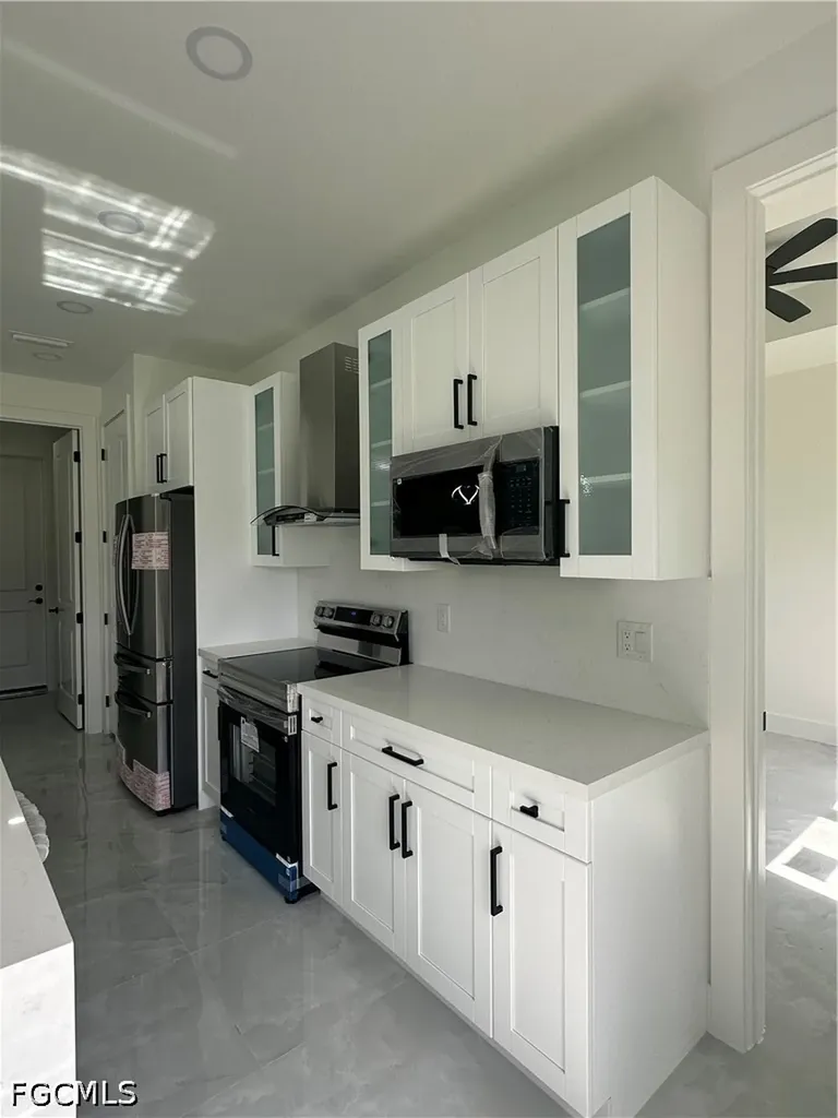 515 Hutton Street E Lehigh Acres FL 33974