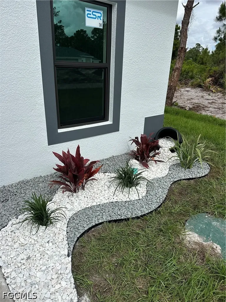 515 Hutton Street E Lehigh Acres FL 33974