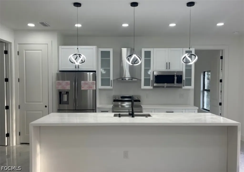 515 Hutton Street E Lehigh Acres FL 33974
