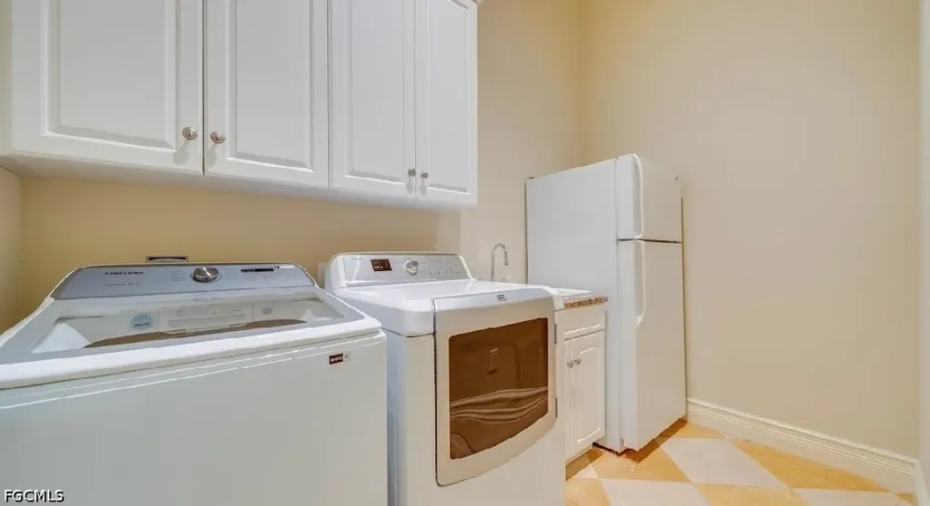 11970 Royal Tee Circle S Cape Coral FL 33991