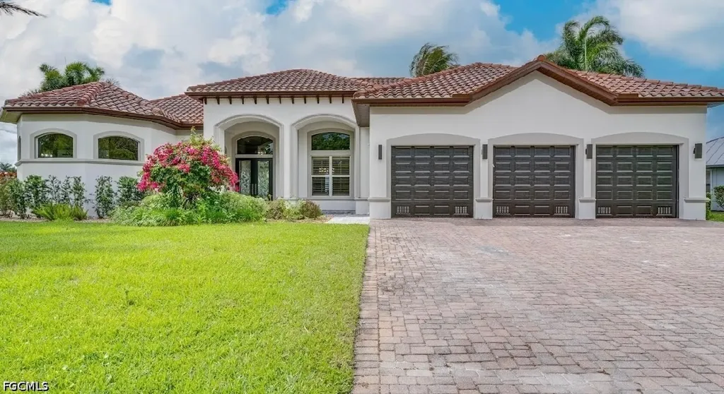 11970 Royal Tee Circle S Cape Coral FL 33991