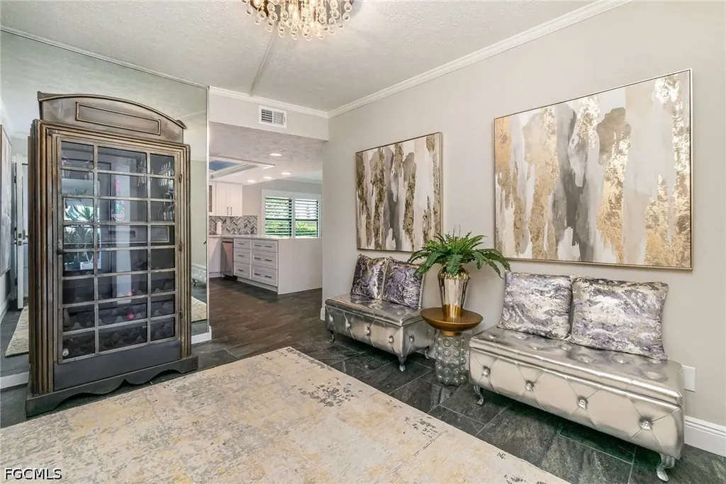 4001 SE 19th Place Cape Coral FL 33904
