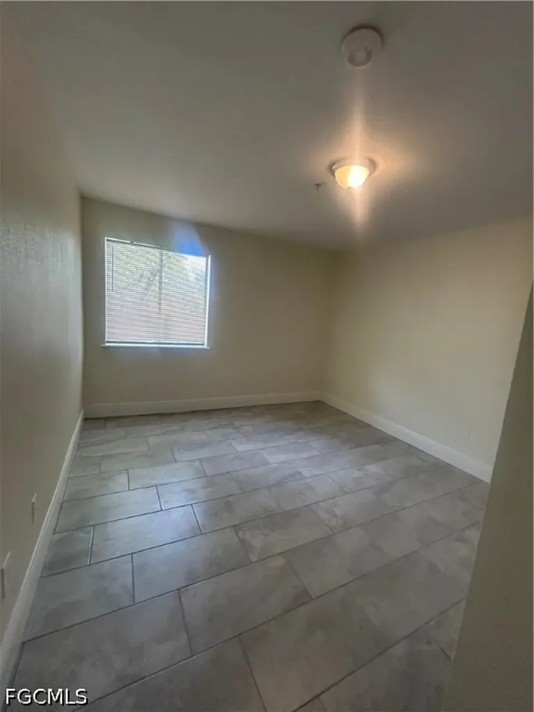 2875 Winkler Avenue Fort Myers FL 33916
