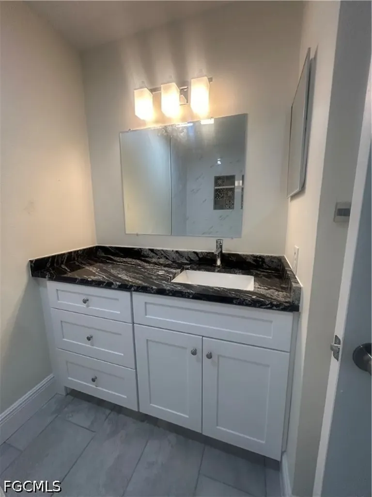2875 Winkler Avenue Fort Myers FL 33916