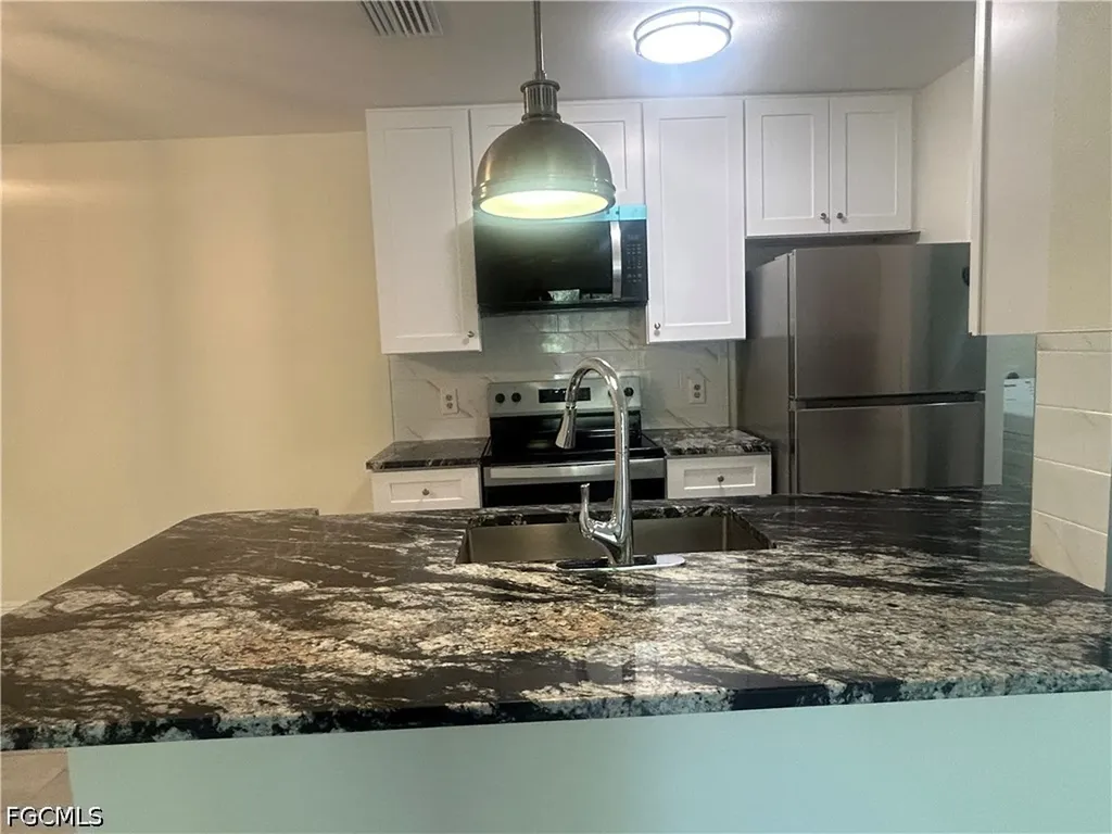 2875 Winkler Avenue Fort Myers FL 33916