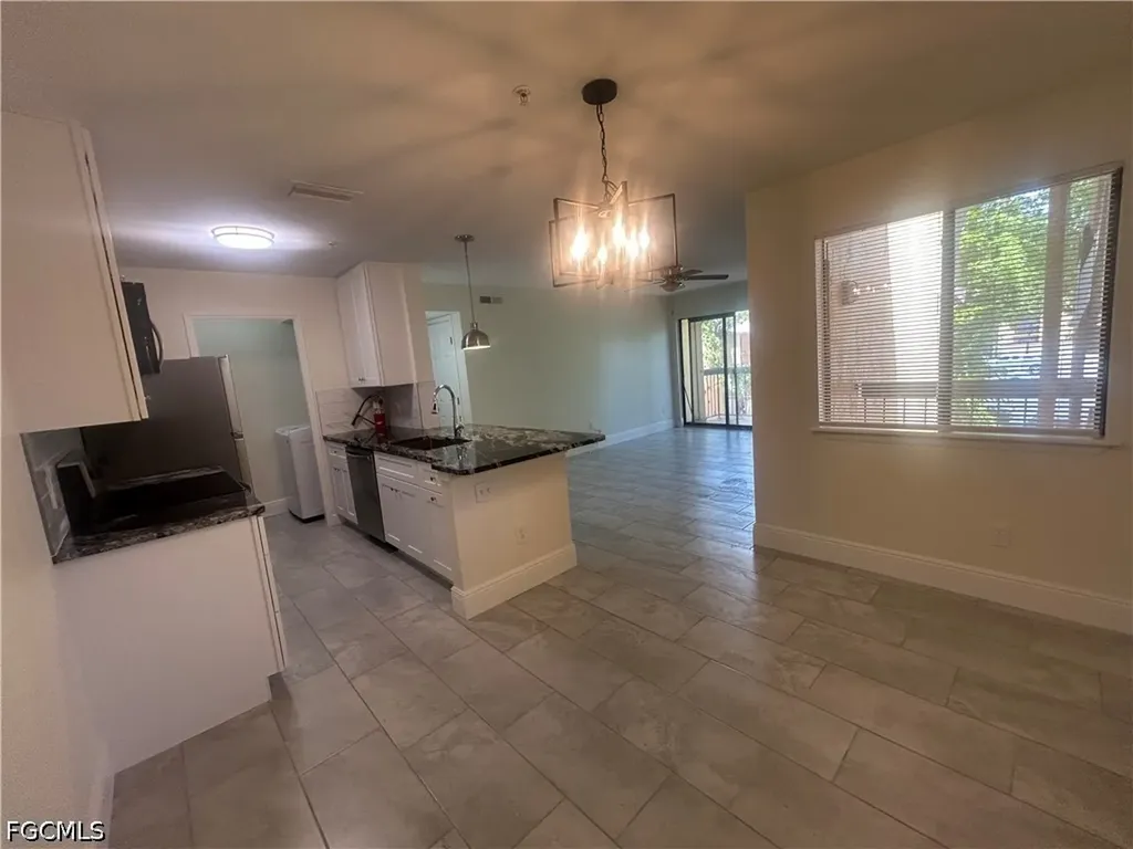 2875 Winkler Avenue Fort Myers FL 33916