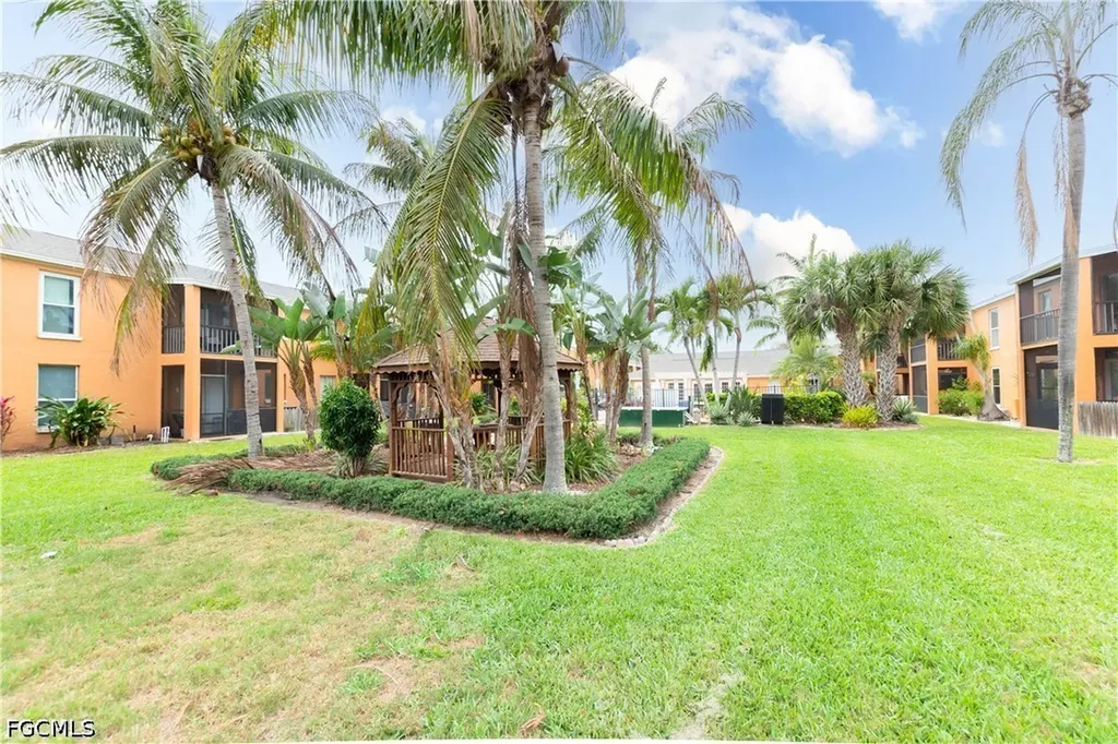 12620 Kenwood Lane Fort Myers FL 33907