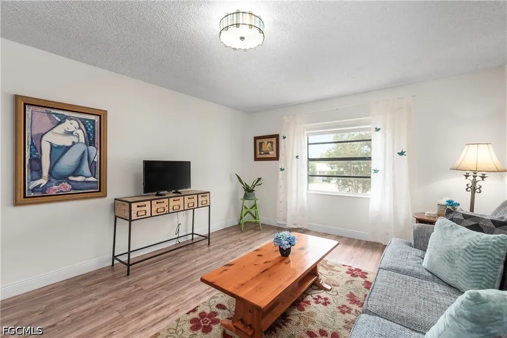 12620 Kenwood Lane Fort Myers FL 33907