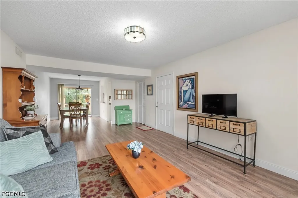 12620 Kenwood Lane Fort Myers FL 33907