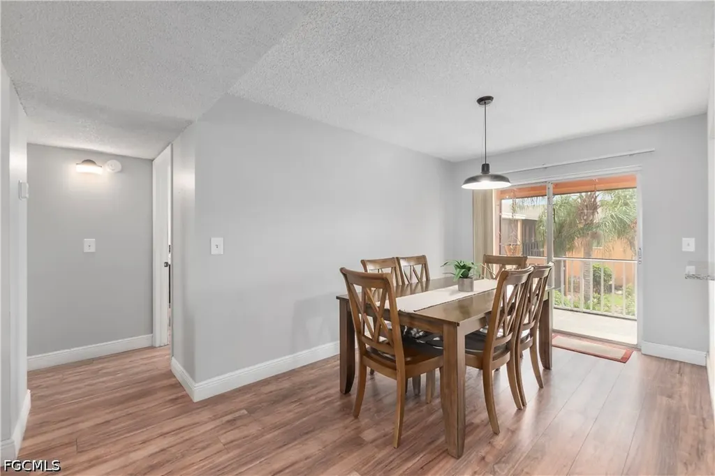 12620 Kenwood Lane Fort Myers FL 33907