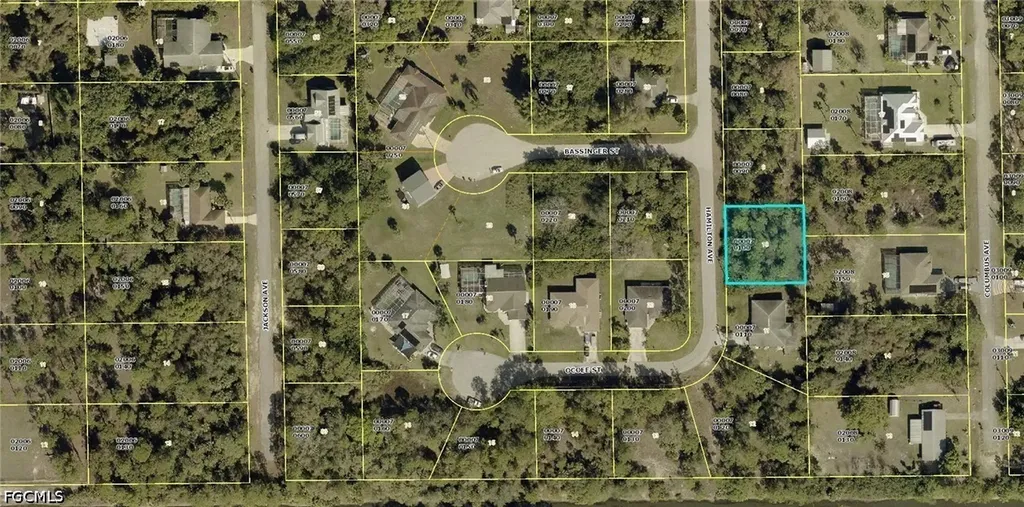410 Hamilton Avenue Lehigh Acres FL 33972