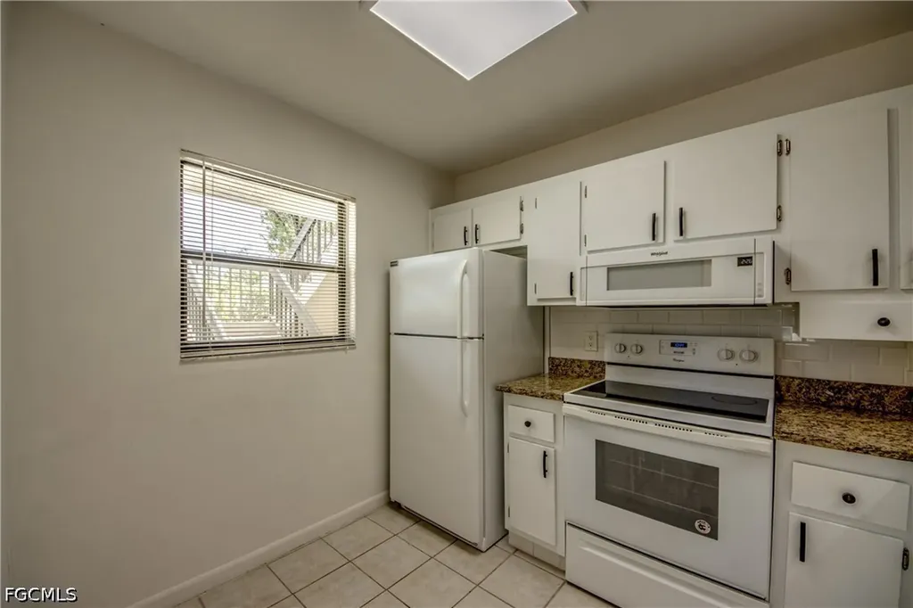 9261 Central Park Drive Fort Myers FL 33919