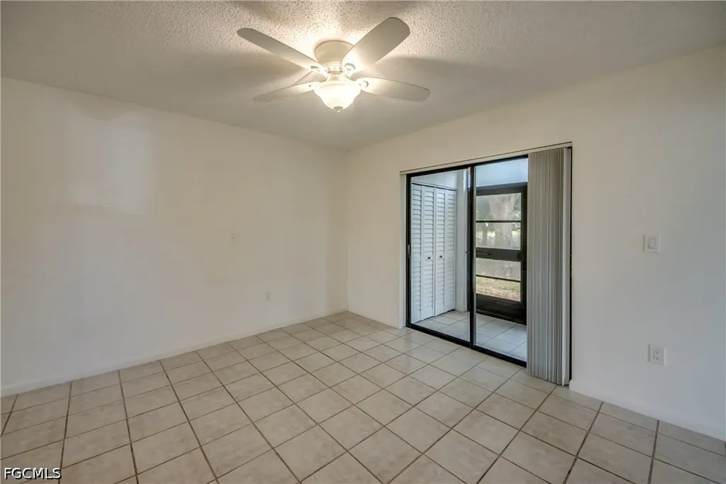9261 Central Park Drive Fort Myers FL 33919