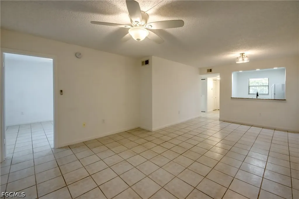 9261 Central Park Drive Fort Myers FL 33919