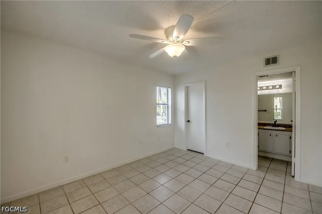 9261 Central Park Drive Fort Myers FL 33919