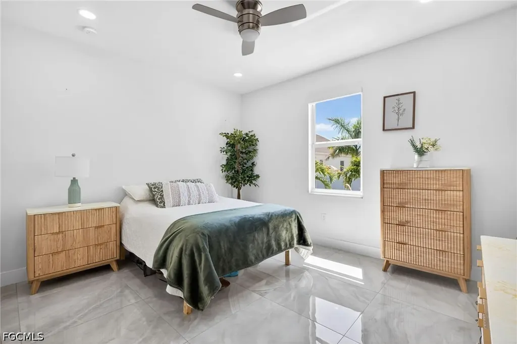 10 NW 35th Avenue Cape Coral FL 33993