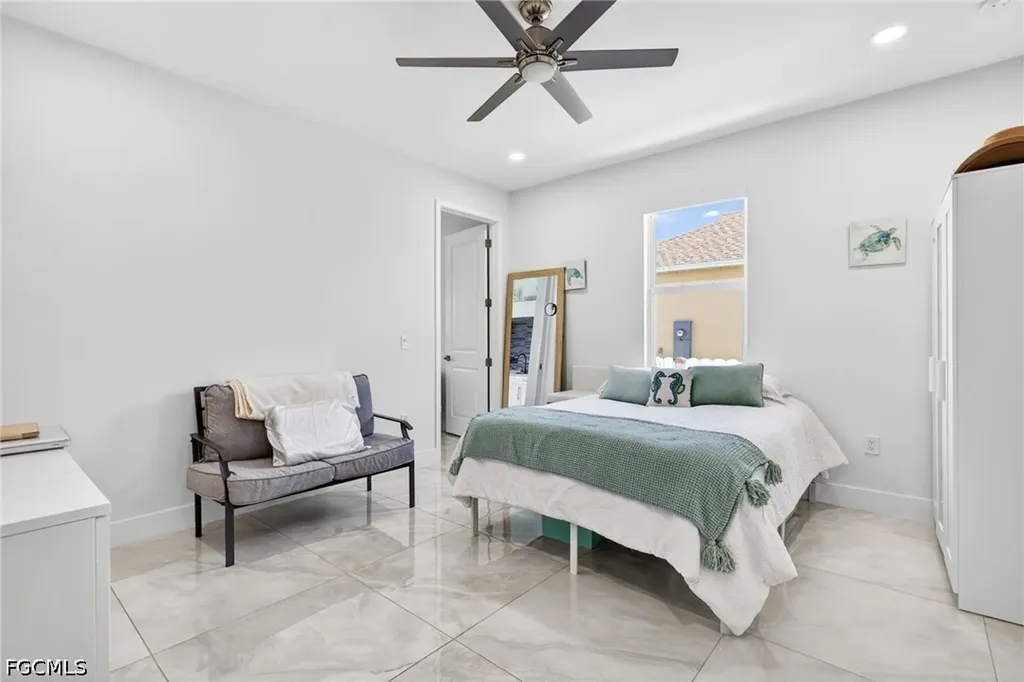 10 NW 35th Avenue Cape Coral FL 33993