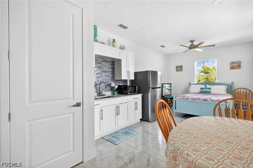 10 NW 35th Avenue Cape Coral FL 33993