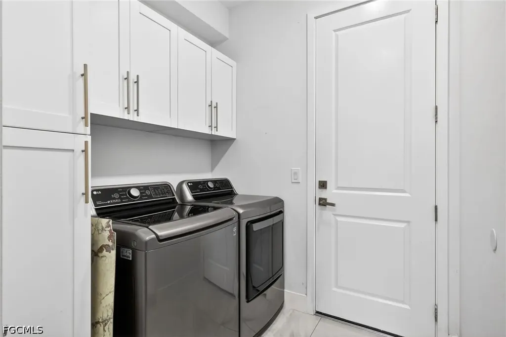 10 NW 35th Avenue Cape Coral FL 33993