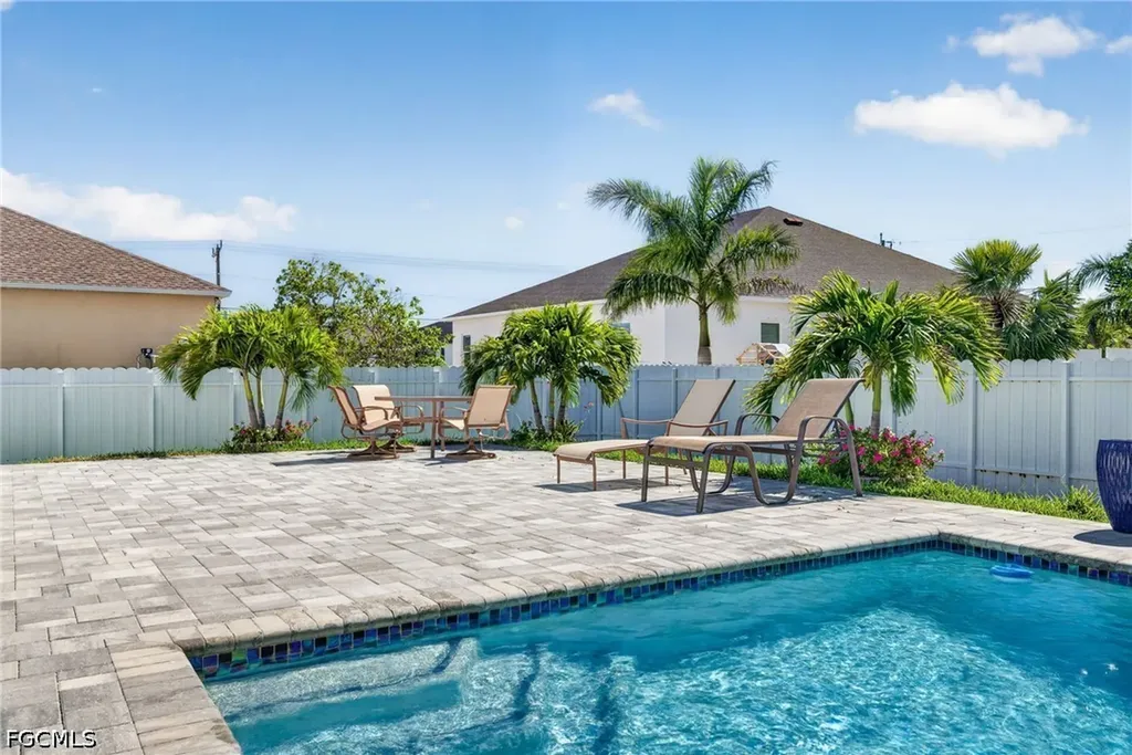 10 NW 35th Avenue Cape Coral FL 33993