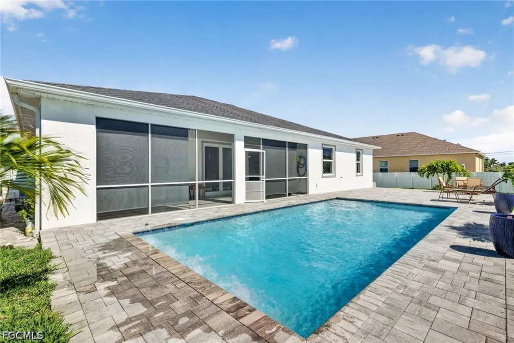 10 NW 35th Avenue Cape Coral FL 33993