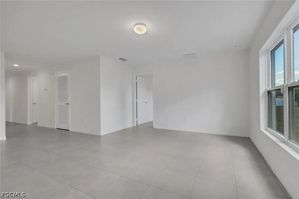 414 NW 13th Terrace Cape Coral FL 33993