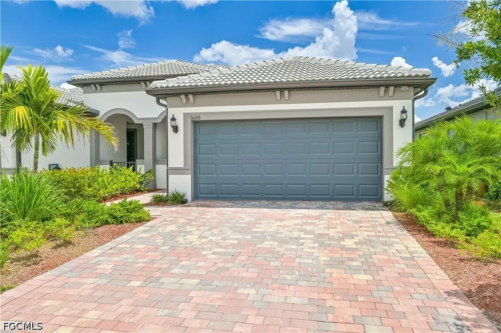 16688 Rolling Rock Boulevard Alva FL 33920