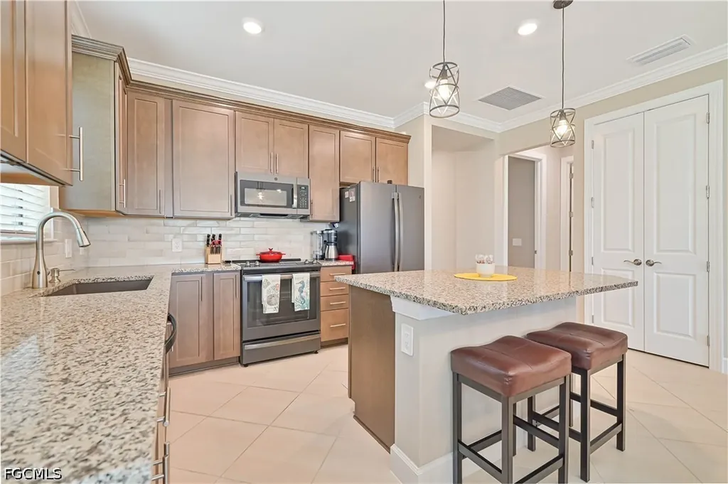 16688 Rolling Rock Boulevard Alva FL 33920