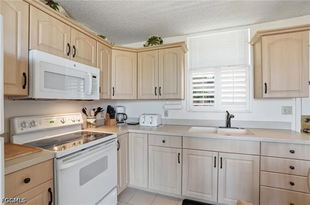 5500 Bonita Beach Road Bonita Springs FL 34134