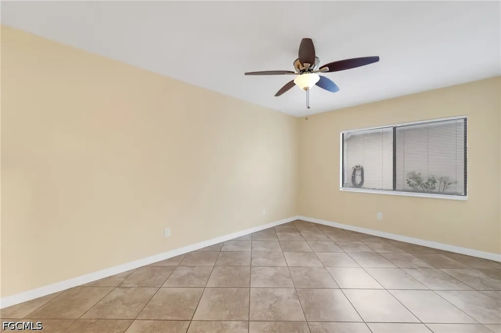 14 SW 33rd Avenue Cape Coral FL 33991