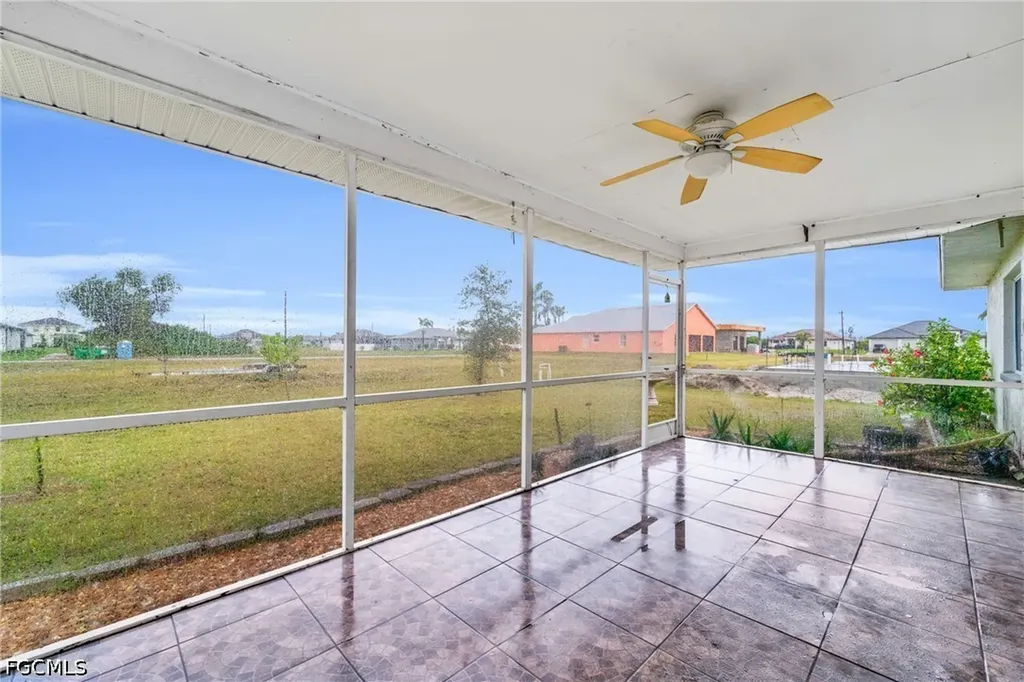 14 SW 33rd Avenue Cape Coral FL 33991