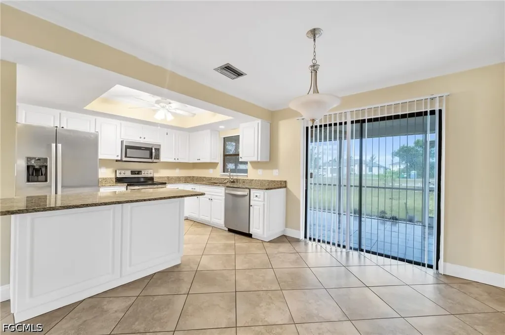 14 SW 33rd Avenue Cape Coral FL 33991
