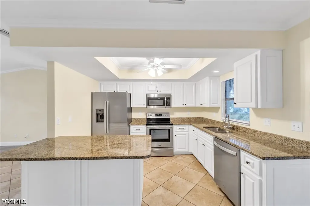 14 SW 33rd Avenue Cape Coral FL 33991
