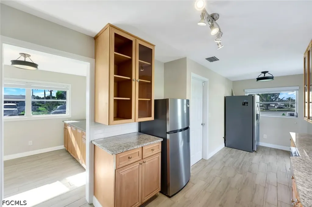 4903 Edith Esplanade Cape Coral FL 33904