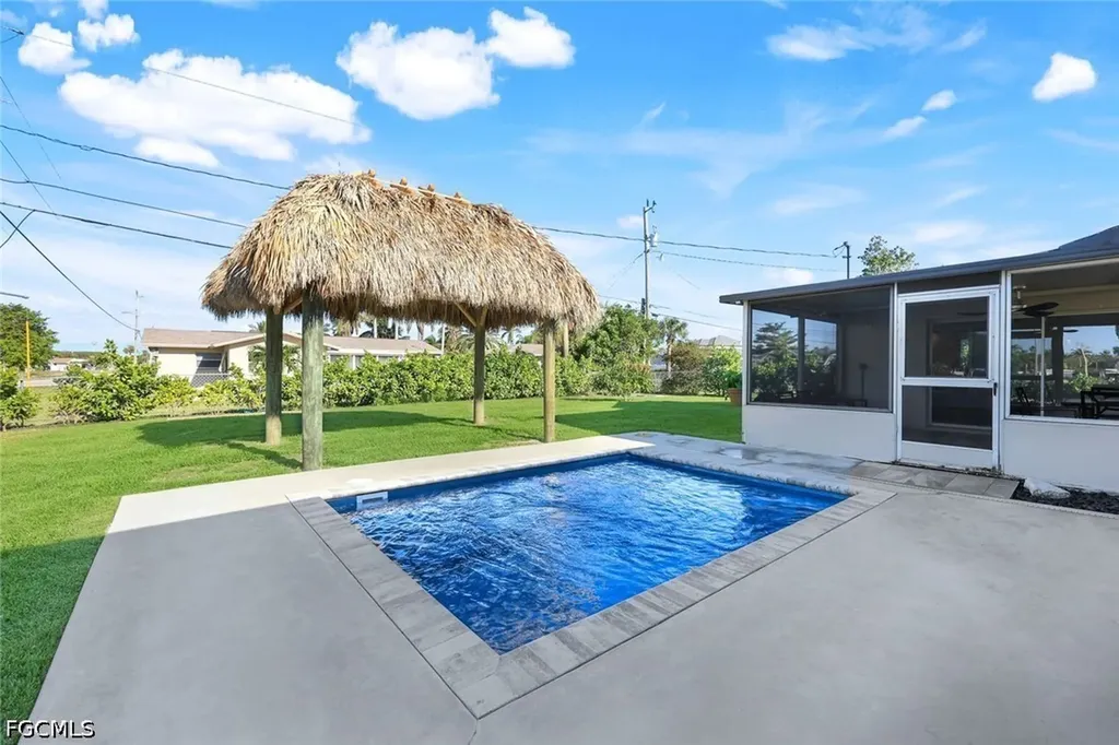 4903 Edith Esplanade Cape Coral FL 33904