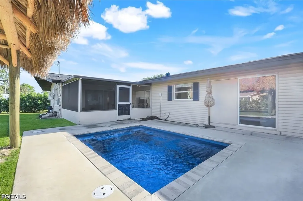 4903 Edith Esplanade Cape Coral FL 33904