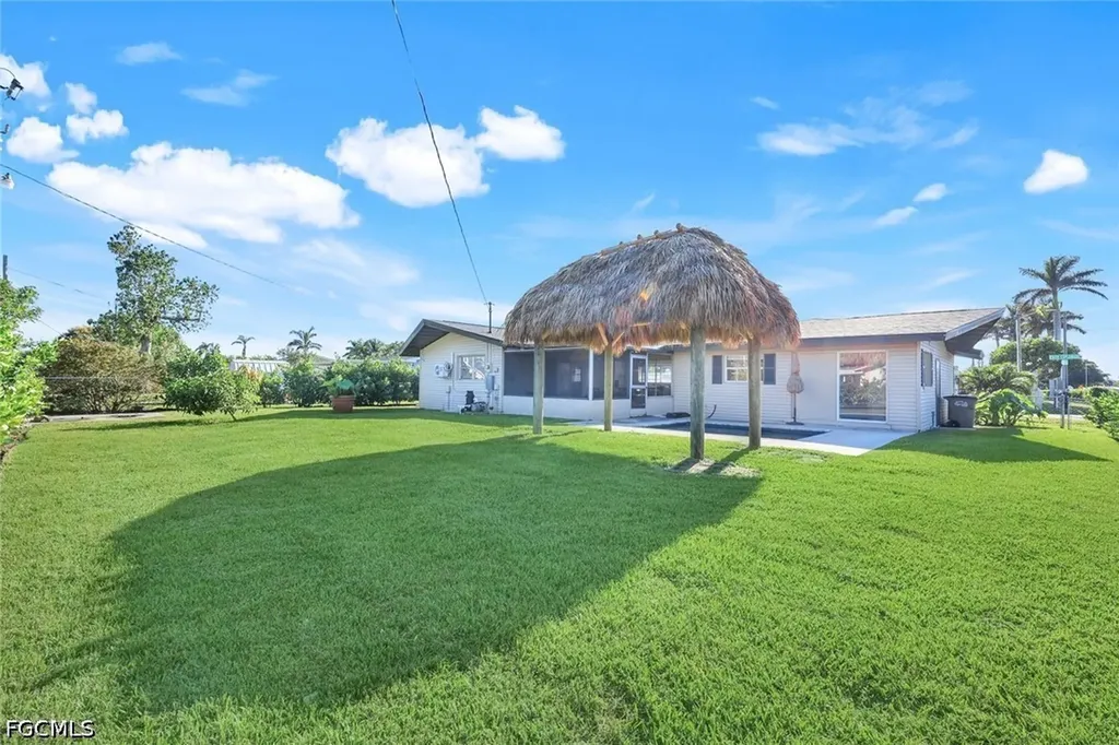 4903 Edith Esplanade Cape Coral FL 33904