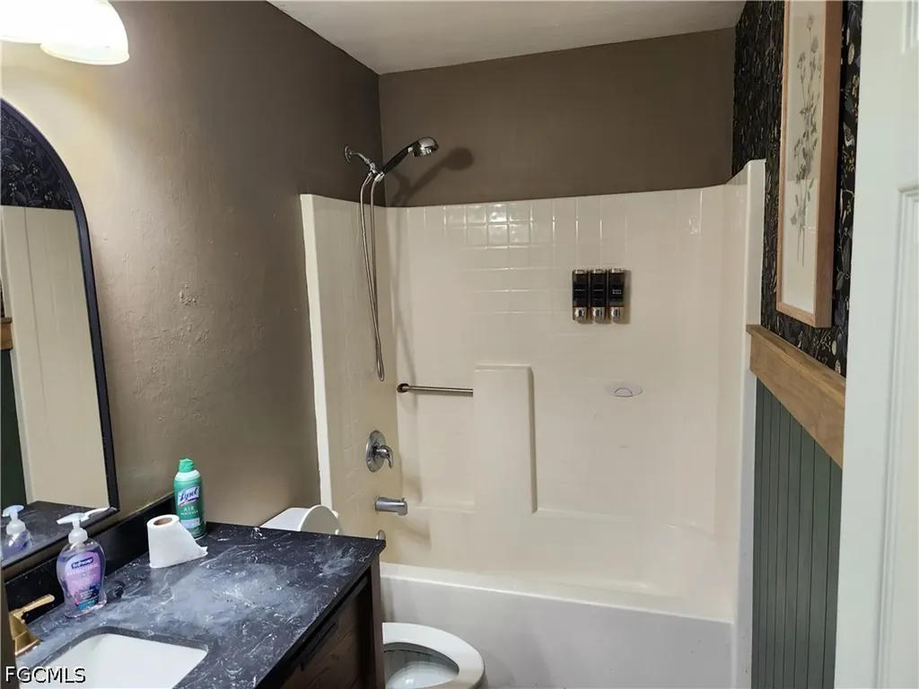 2508 NW 12th Street Cape Coral FL 33993