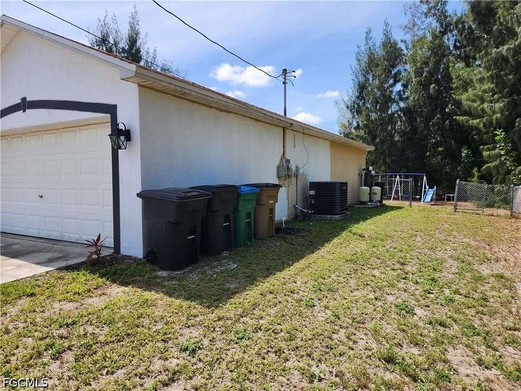 2508 NW 12th Street Cape Coral FL 33993