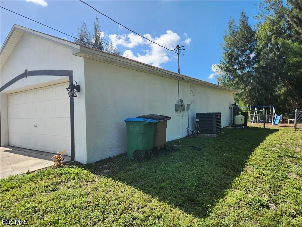 2508 NW 12th Street Cape Coral FL 33993