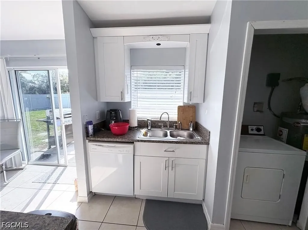 1522 E 12th Street Lehigh Acres FL 33972